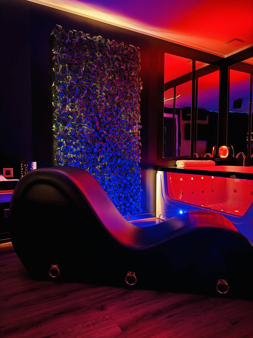 Games of room - Sofa tantra - Le fauteuil aux multiples positions